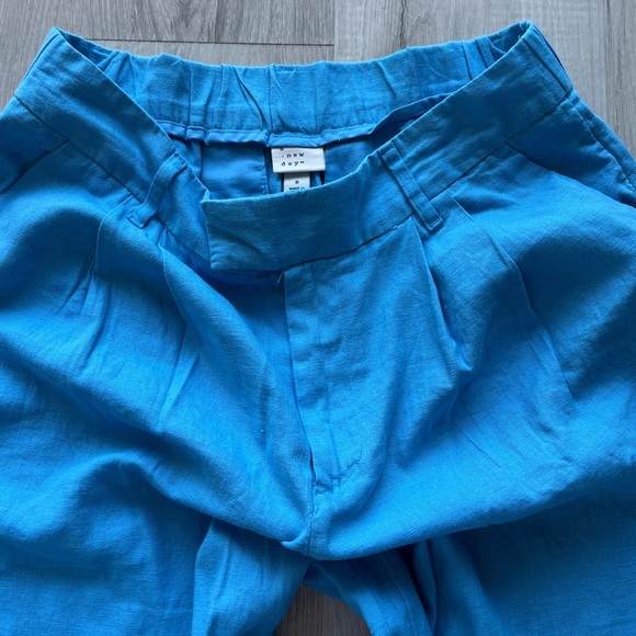 Linen Trousers - Picture 2 of 8